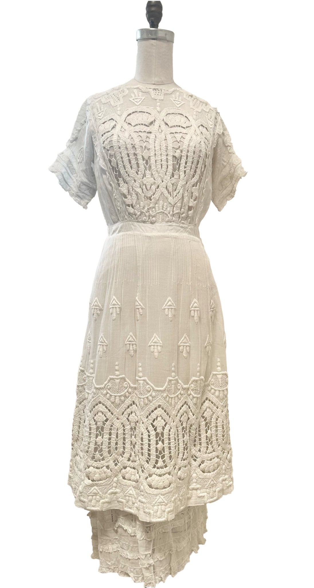 Burning Torch | Vintage Lace Embroidered Dress Burning Torch | Vintage Lace Embroidered Dress
