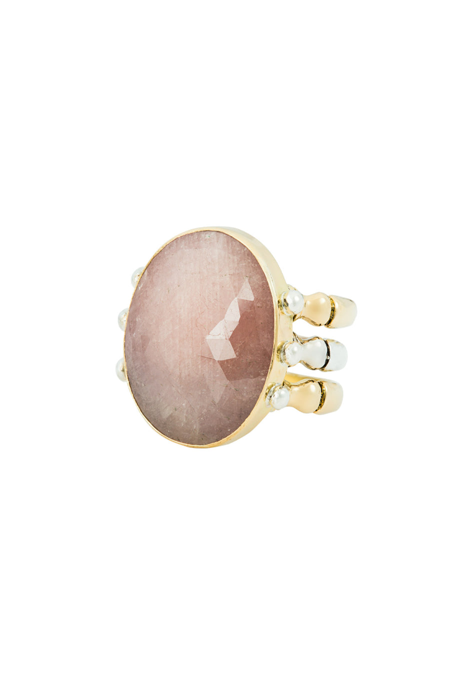 TRIAD RING 18KT GOLD BLUSH SAPPHIRE