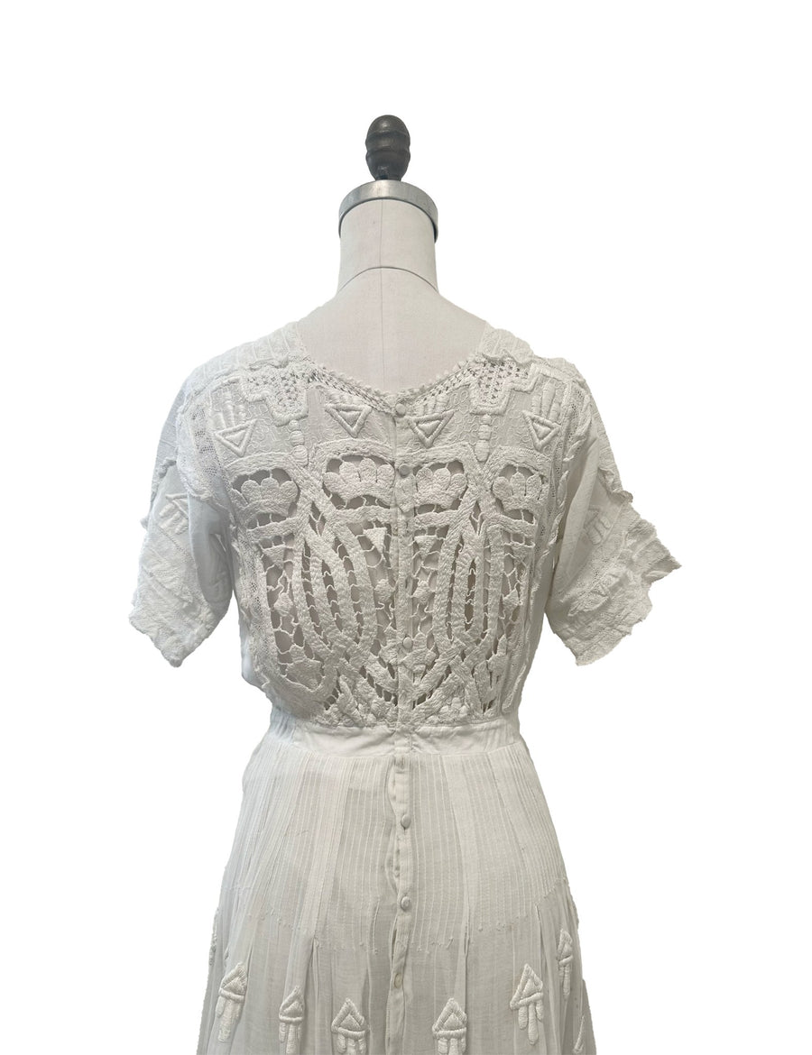 Vintage Lace Embroidered Dress – Burning Torch Online Boutique Vintage Lace Embroidered Dress – Burning Torch Online Boutique