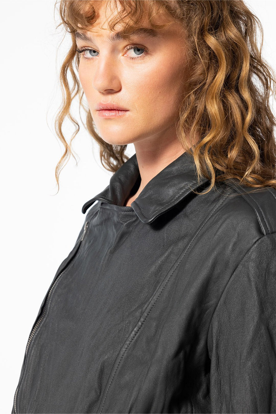 WASHED LEATHER MICRO TRENCH, VINTAGE BLACK - Burning Torch Online Boutique