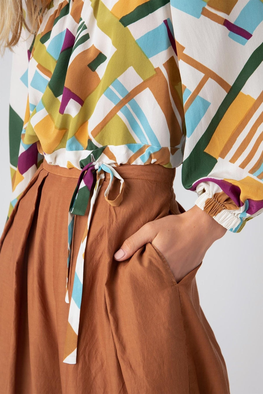 DELANEY LONG SLEEVE BLOUSE, MULTI - SAMPLE 72055 - Burning Torch Online Boutique