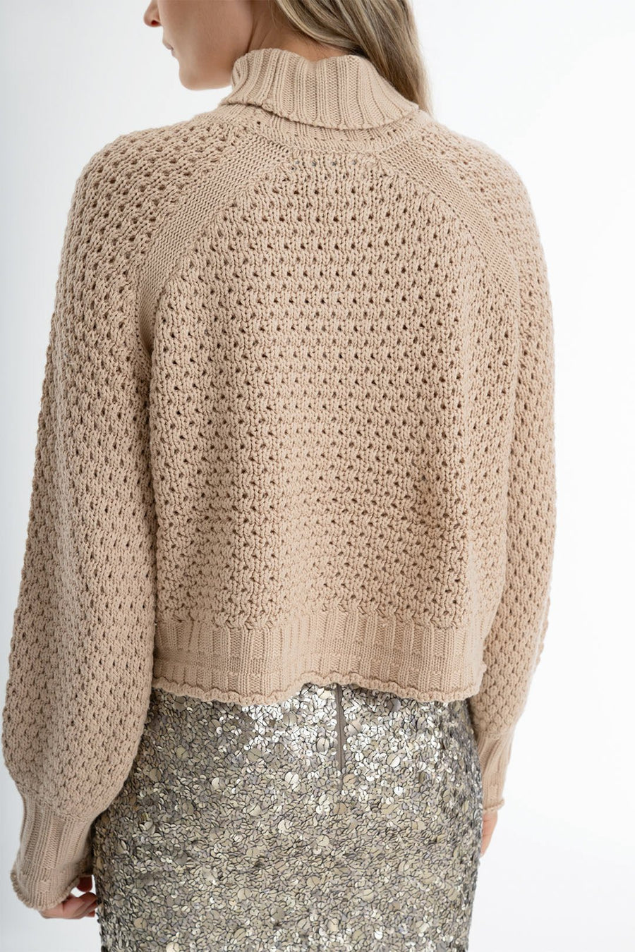 HONEYCOMB CROPPED TURTLENECK SWEATER, POWDER - Burning Torch Online Boutique