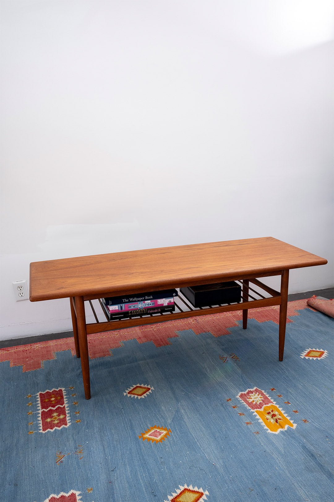 MID CENTURY COFFEE TABLE – Burning Torch Online Boutique