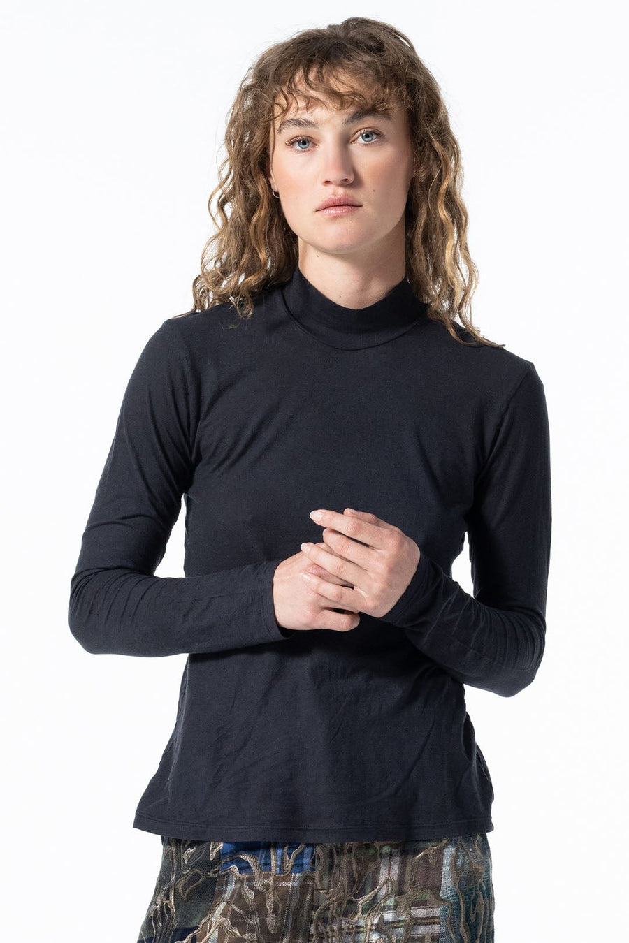 P.C.H. TURTLENECK, BLACK - Burning Torch Online Boutique