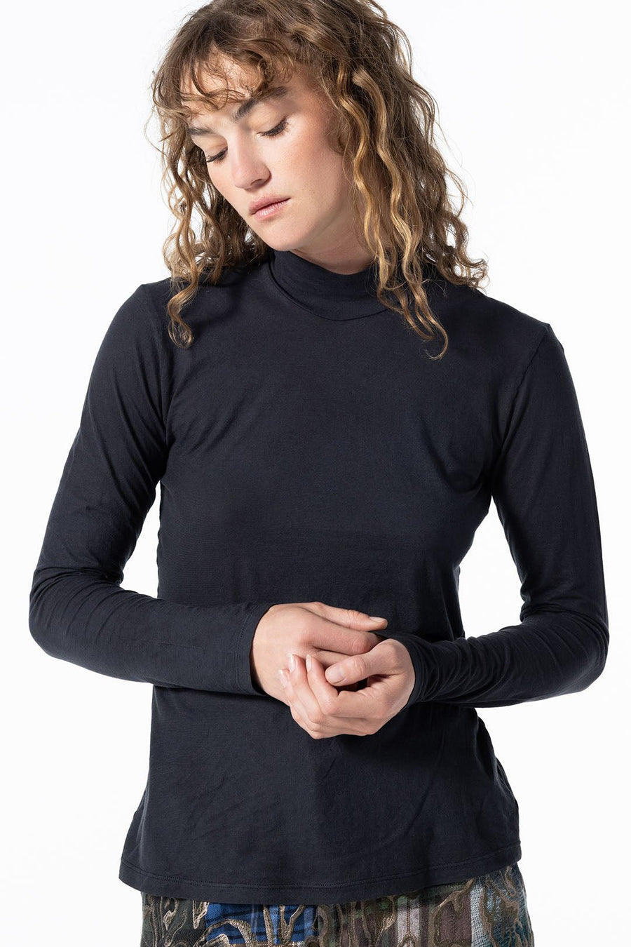 P.C.H. TURTLENECK, BLACK - Burning Torch Online Boutique