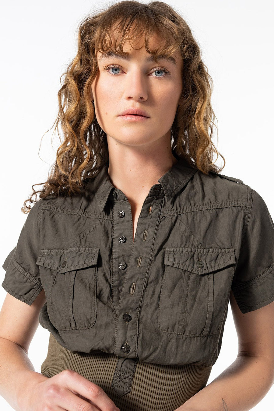 SERENGETI SHORT SLEEVE BUTTON DOWN TOP, ARMY - Burning Torch Online Boutique