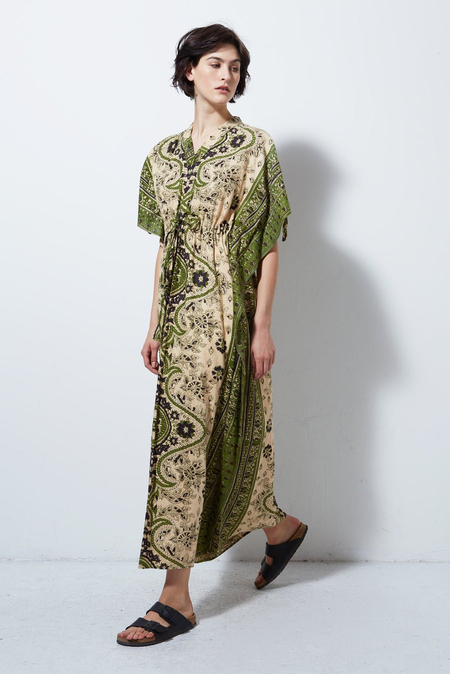 VINTAGE GREEN PAISLEY CAFTAN - Burning Torch Online Boutique