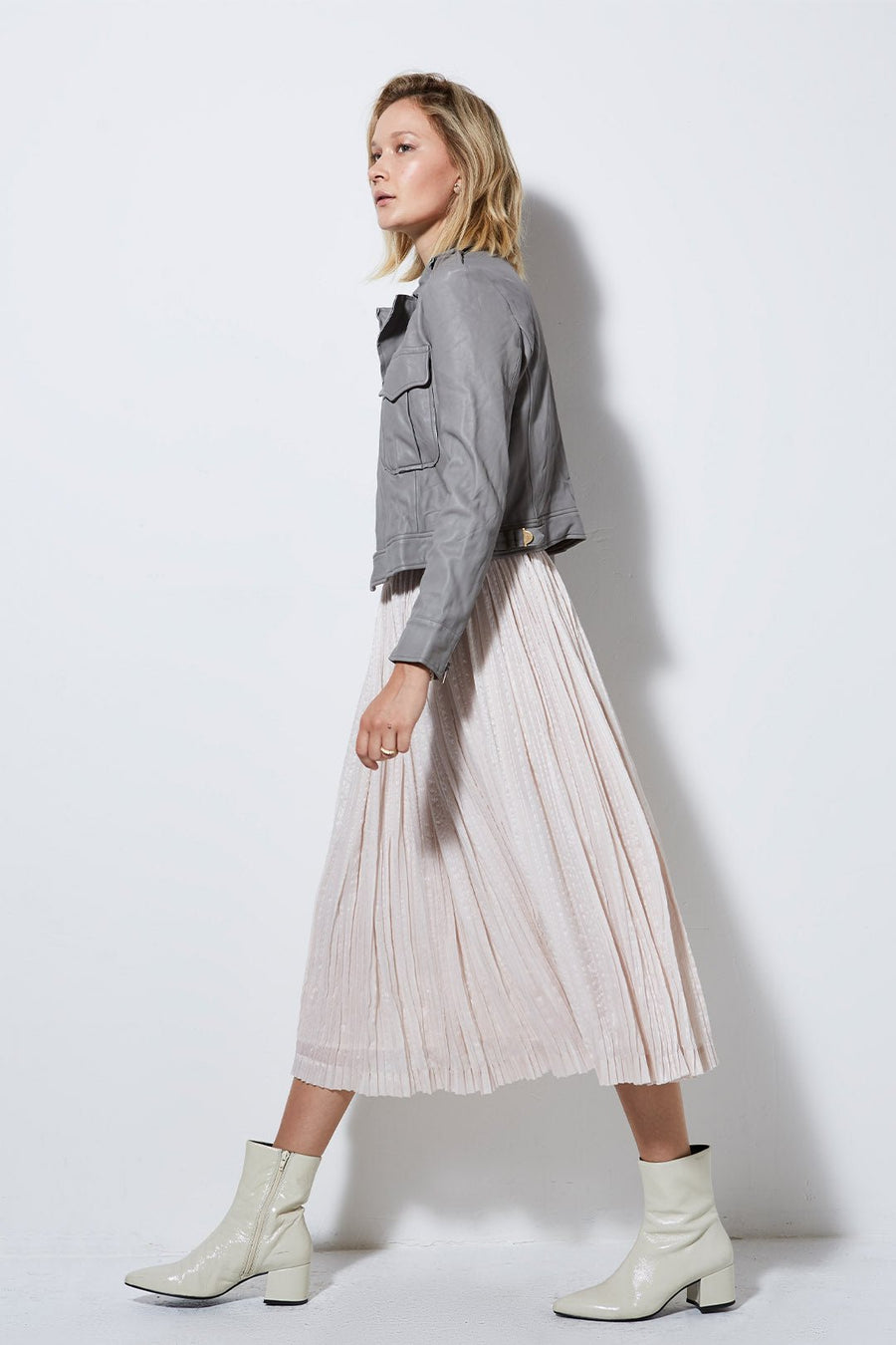 WASHED LEATHER DOUBLE POCKET, FOG - Burning Torch Online Boutique