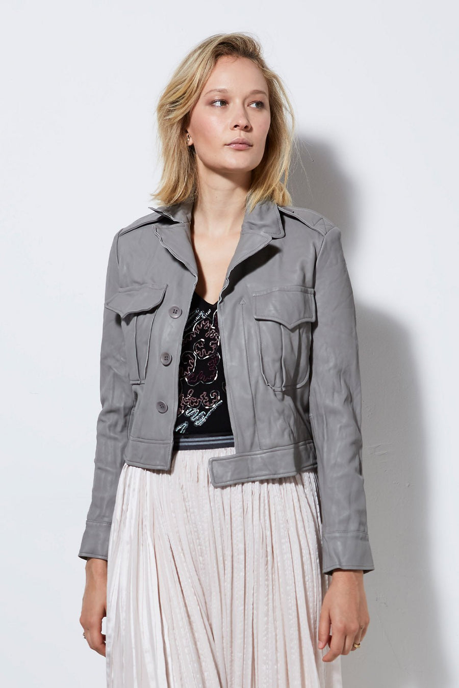 WASHED LEATHER DOUBLE POCKET, FOG - Burning Torch Online Boutique